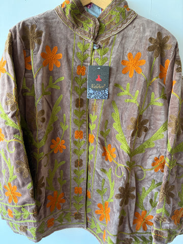 Unika Jakke Lys brun M. Grøn, Orange Og Blå Mønstret Foer - ONE-SIZE (S-XL)