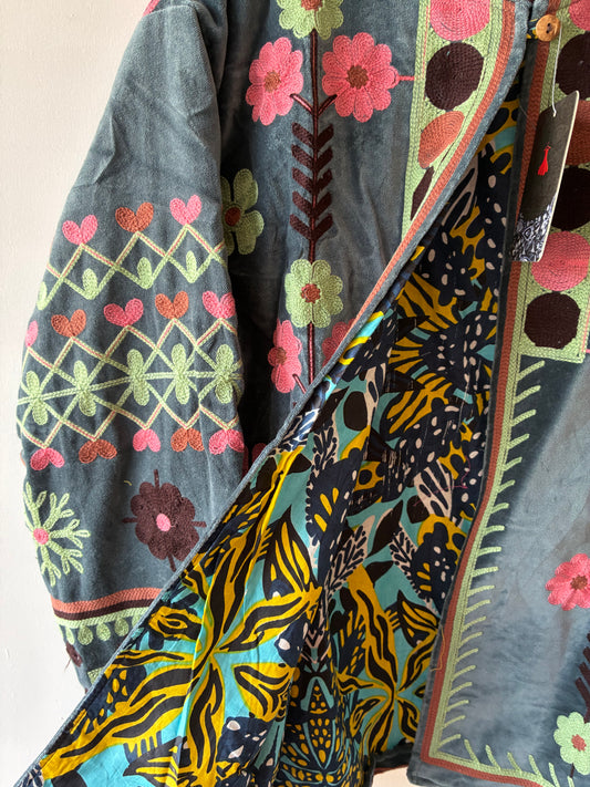 Unika jakke Blå-Grå M. Pink, Grøn, Brun, Bordeaux Og Blå Foer - ONE-SIZE (S-XL)